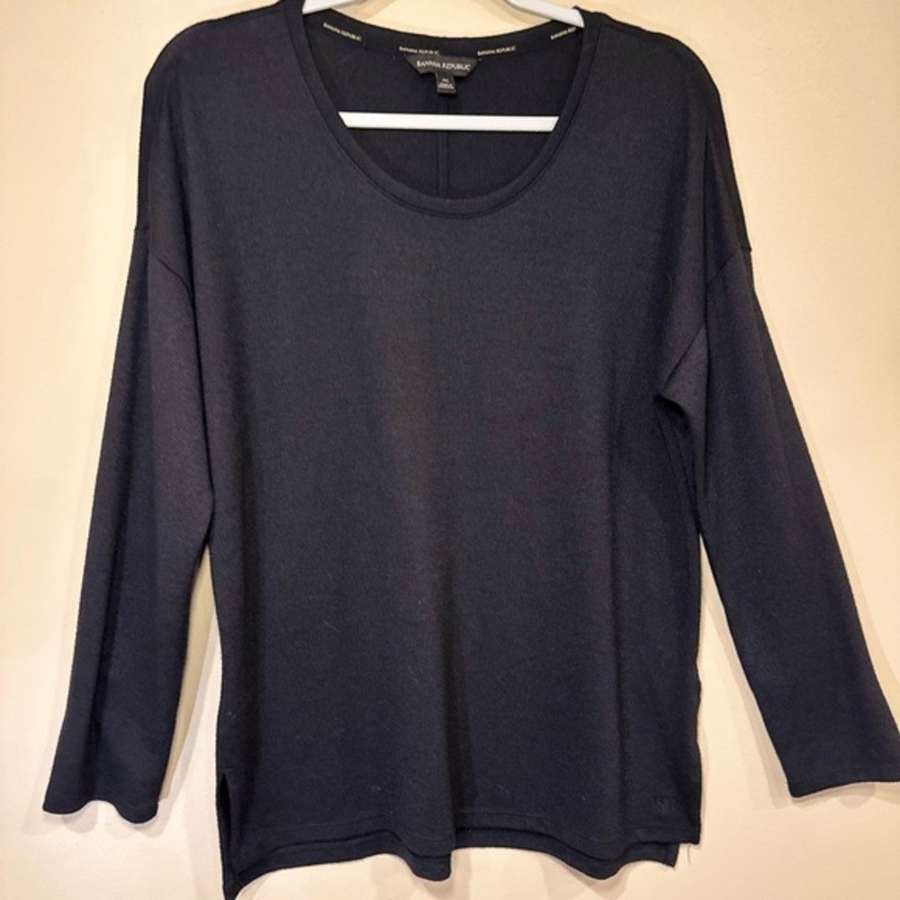 Banana Republic Womens Top Black Medium Long Sleeve Scoop Neck Side Slit Relaxed - Picture 7 of 7